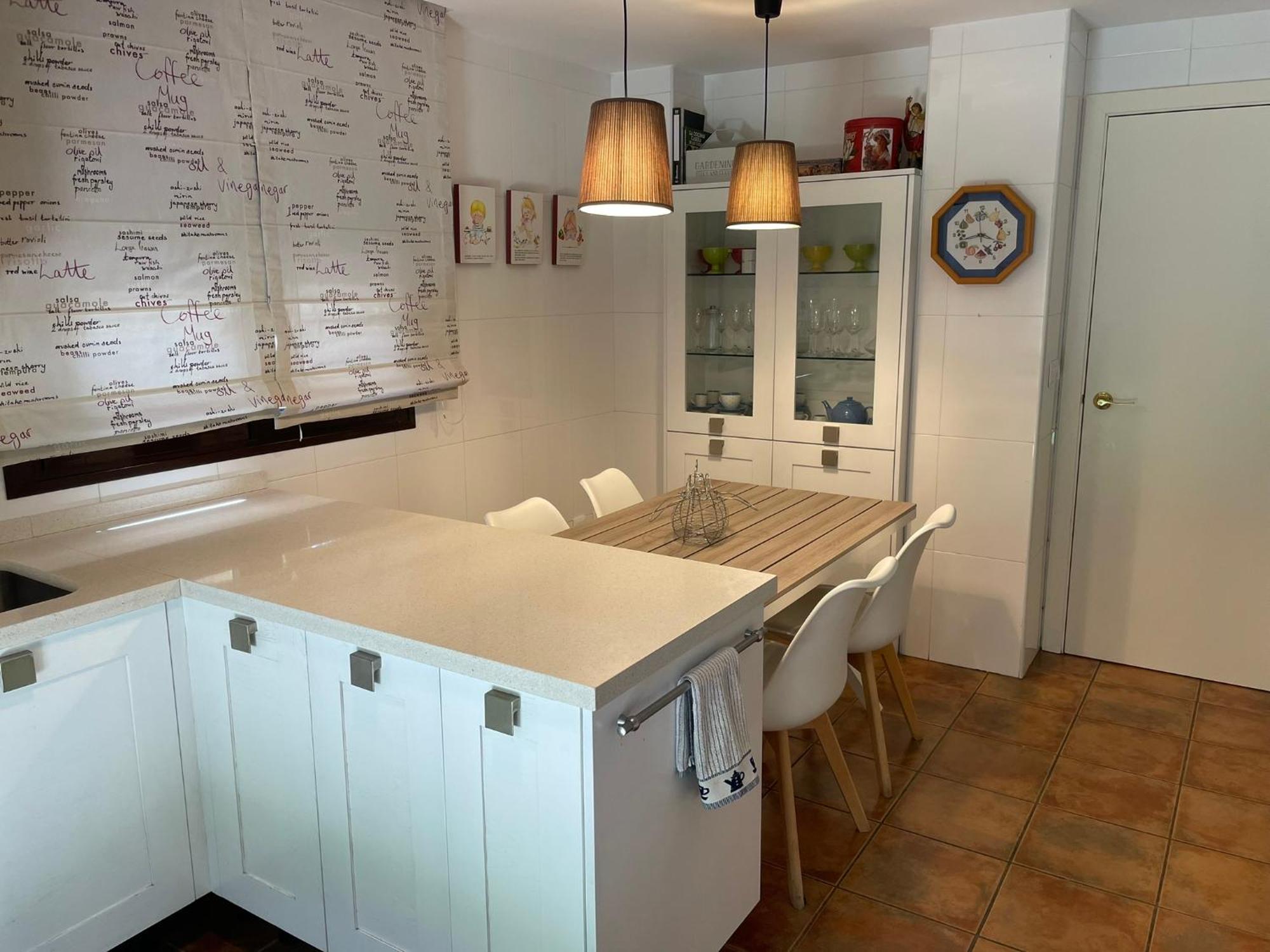 Casa En Ruta De La Plata Con Piscina Comunitaria